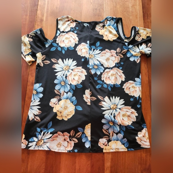 Acting pro floral shirt size 2x - Picture 4 of 4